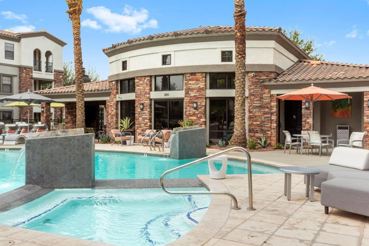 Cozysuites Glendale By The Stadium With Pool 05 Eksteriør bilde